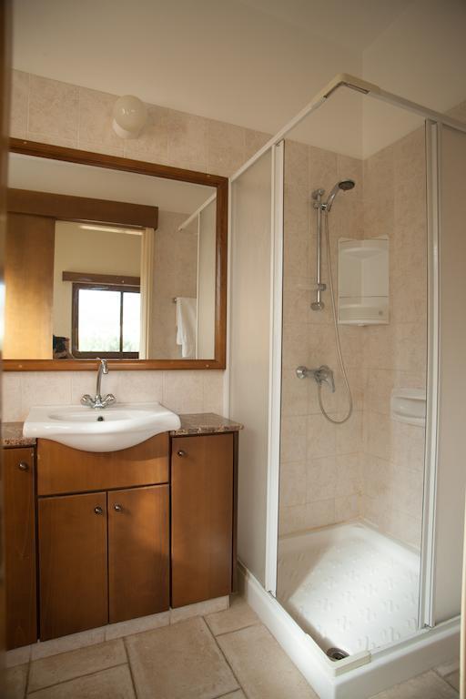 Villa Natasha Coral Bay Værelse billede