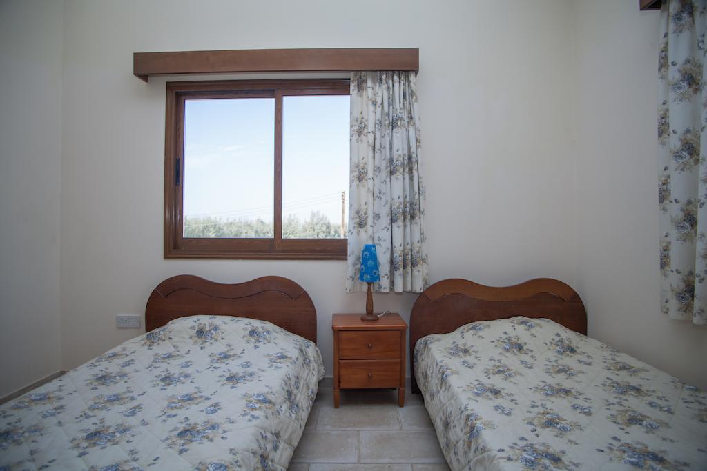 Villa Natasha Coral Bay Eksteriør billede