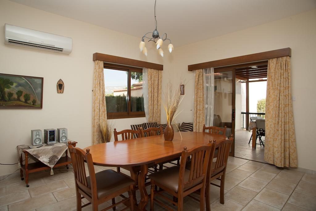 Villa Natasha Coral Bay Eksteriør billede