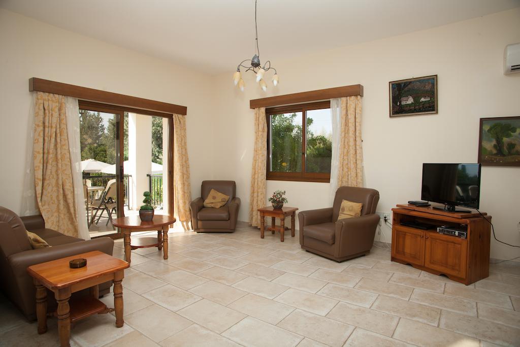 Villa Natasha Coral Bay Eksteriør billede